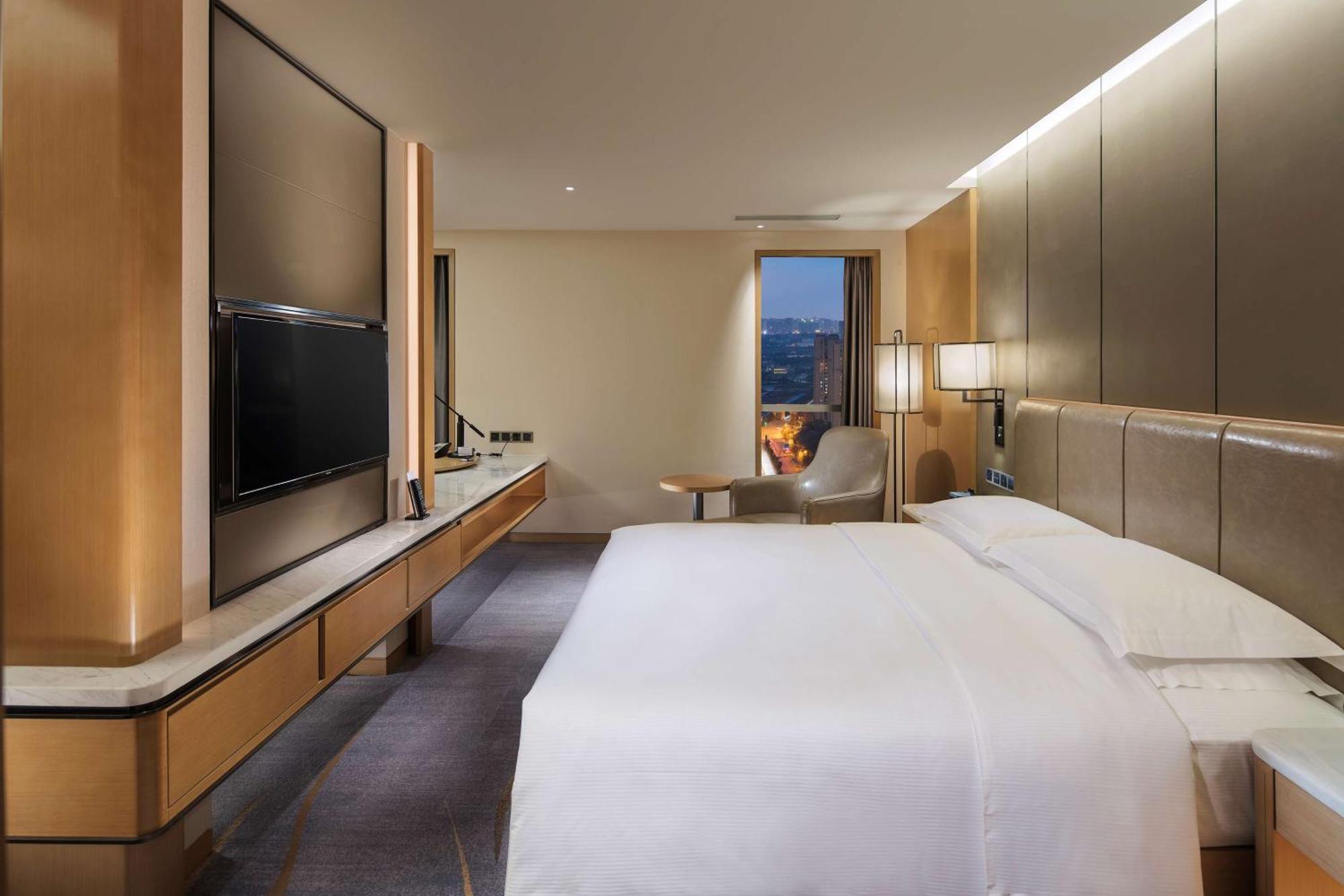 Готель Hilton Chengdu Longquanyi Екстер'єр фото